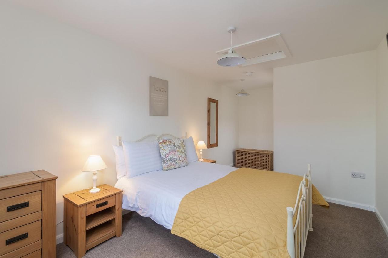The Grainary Cottages スカーバラ エクステリア 写真